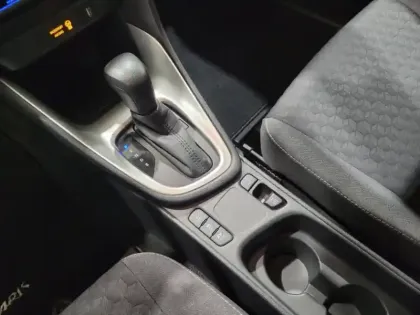 Photo 17 Toyota Yaris Hybride 116h Design MY22