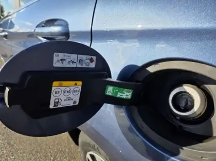 Photo 8 Ford Fiesta 1.0 Flexifuel 95ch Titanium Business 5p