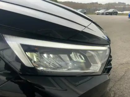 Photo 19 Hyundai I20 1.0 T-GDi 100ch Hybrid Creative