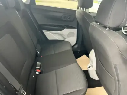 Photo 18 Hyundai I20 1.0 T-GDi 100ch Hybrid Creative