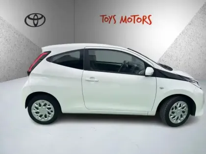Photo 6 Toyota Aygo 1.0 VVT-i x-play