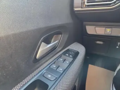 Photo 20 Dacia Sandero 1.0 TCe 90ch Journey