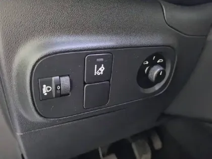 Photo 25 Citroën C3 Gén. III Ph2 YOU! 5