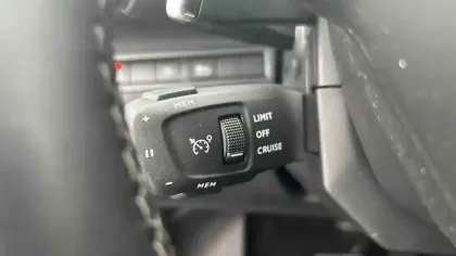 Photo 25 Peugeot 3008  Hybrid 225 e-EAT8