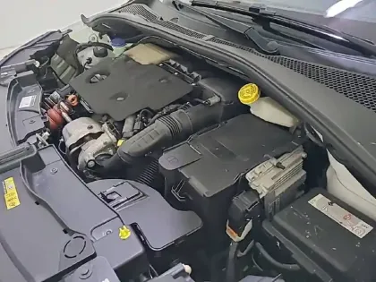 Photo 42 Citroën C3 Gén. III Ph2 Feel Business 5