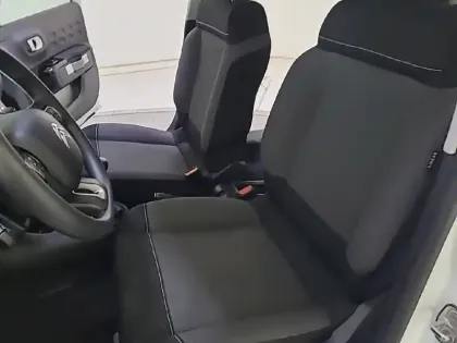 Photo 38 Citroën C3 Gén. III Ph2 Feel Business 5