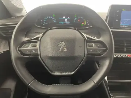 Photo 22 Peugeot 208  Electrique 50 kWh 136ch