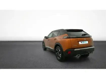 Photo 13 Peugeot 2008  PureTech 130 S&S BVM6