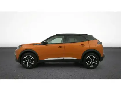 Photo 11 Peugeot 2008  PureTech 130 S&S BVM6