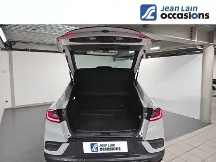 Photo 9 Renault Arkana  E-Tech hybride 145 - 22