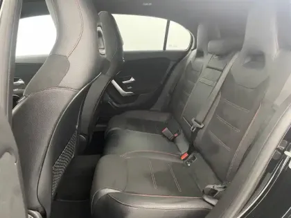 Photo 15 Mercedes Classe A  250 e Hybrid EQ 8G-DCT