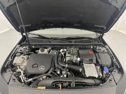 Photo 19 Mercedes Classe A  250 e Hybrid EQ 8G-DCT