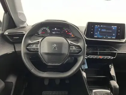 Photo 21 Peugeot 208  PureTech 75 S&S BVM5