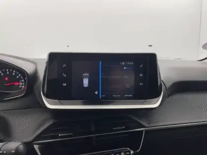 Photo 31 Peugeot 208  PureTech 75 S&S BVM5