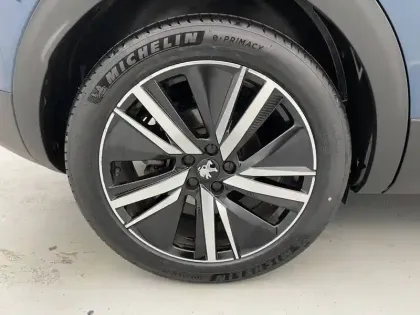 Photo 18 Peugeot 3008  Hybrid 225 e-EAT8