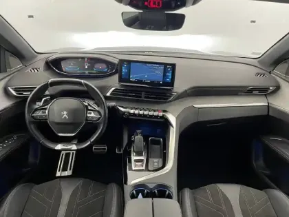 Photo 24 Peugeot 3008  Hybrid 225 e-EAT8