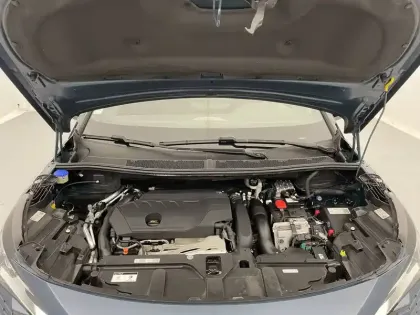 Photo 20 Peugeot 3008  Hybrid 225 e-EAT8