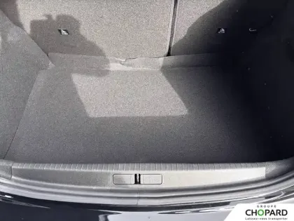 Photo 23 Peugeot 208  Hybrid 110 ch e-DCS6