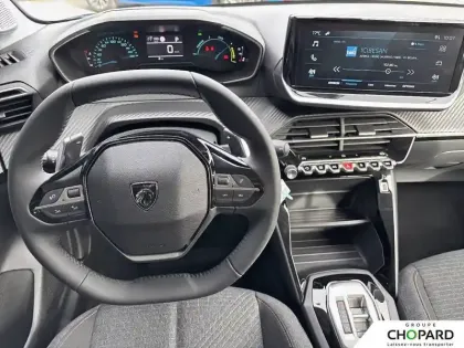 Photo 12 Peugeot 208  Hybrid 110 ch e-DCS6