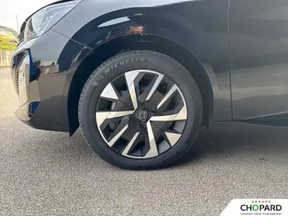 Photo 8 Peugeot 208  Hybrid 110 ch e-DCS6