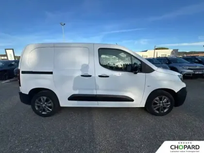 Photo 31 Peugeot Partner  FOURGON STANDARD 650 KG BLUEHDI 130 S&S EAT8