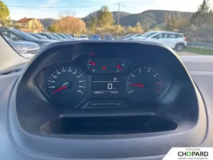 Photo 16 Peugeot Partner  FOURGON STANDARD 650 KG BLUEHDI 130 S&S EAT8