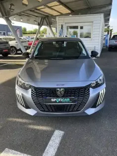 Photo 19 Peugeot 208  Hybrid 110 ch e-DCS6