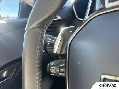 Photo 55 Peugeot 208  Hybrid 100 e-DCS6