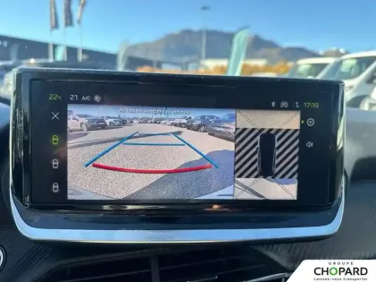 Photo 49 Peugeot 208  Hybrid 100 e-DCS6