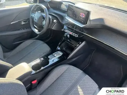 Photo 47 Peugeot 208  Hybrid 100 e-DCS6