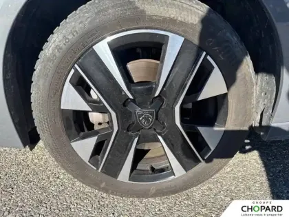 Photo 58 Peugeot 208  Hybrid 100 e-DCS6