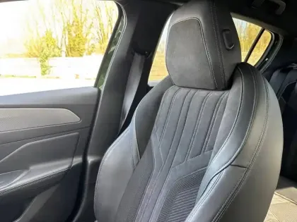 Photo 21 Peugeot 308  PHEV 180 e-EAT8