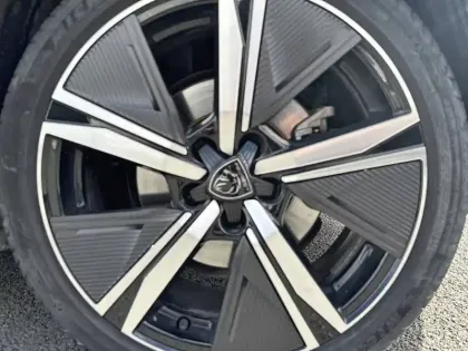 Photo 12 Peugeot 308  PHEV 180 e-EAT8