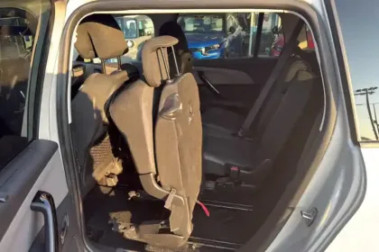 Photo 25 Citroën C4 Gén. I Ph1 Feel 5