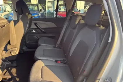 Photo 10 Citroën C4 Gén. I Ph1 Feel 5