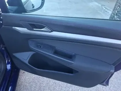 Photo 21 Volkswagen Golf  1.0 TSI OPF 110 BVM6