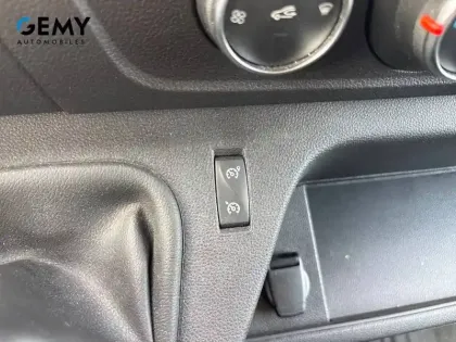 Photo 34 Renault Master  FGN TRAC F3500 L3H3 BLUE DCI 135
