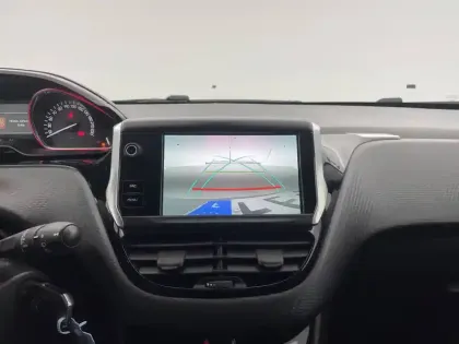 Photo 168 Peugeot 2008  PureTech 130ch S&S BVM6