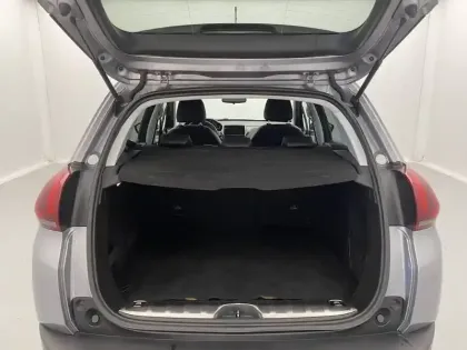 Photo 45 Peugeot 2008  PureTech 130ch S&S BVM6