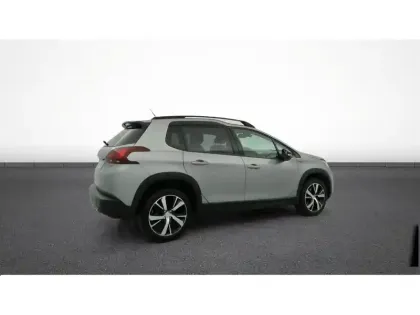 Photo 37 Peugeot 2008  PureTech 130ch S&S BVM6
