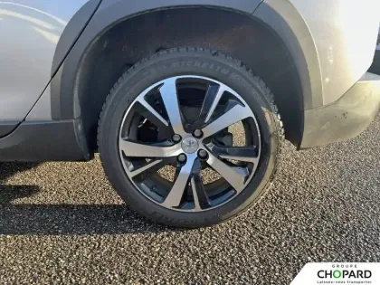 Photo 10 Peugeot 2008  PureTech 130ch S&S BVM6