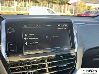 Photo 25 Peugeot 2008  PureTech 130ch S&S BVM6