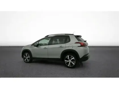 Photo 31 Peugeot 2008  PureTech 130ch S&S BVM6