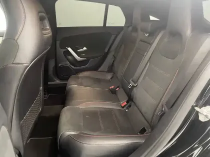 Photo 15 Mercedes CLA  Shooting Brake 250 e 8G-DCT