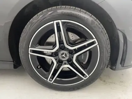 Photo 12 Mercedes CLA  Shooting Brake 250 e 8G-DCT