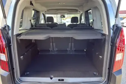 Photo 10 Peugeot Rifter  M Diesel 100 ch Manuelle 5pl