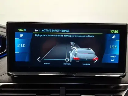 Photo 22 Peugeot 3008  Hybrid 225 e-EAT8