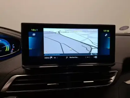 Photo 15 Peugeot 3008  Hybrid 225 e-EAT8