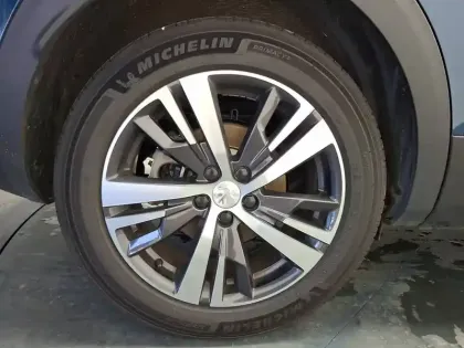 Photo 70 Peugeot 3008  Hybrid 225 e-EAT8