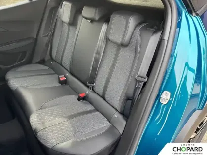Photo 19 Peugeot 2008  Electrique 54 kWh 156 ch